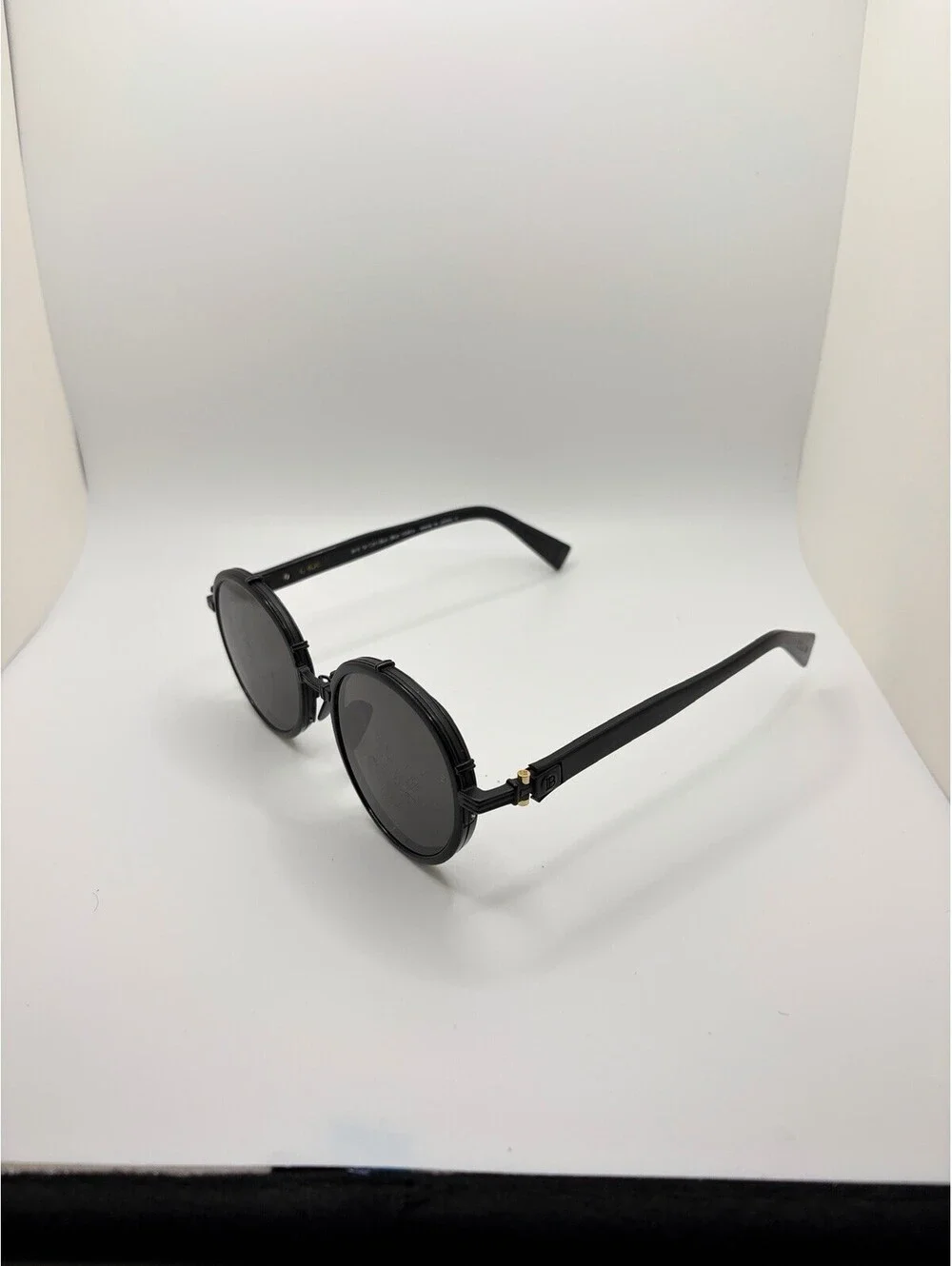 Balmain Croissy By Akoni Black Titanium Unisex Sunglasses Rough Shape See Photos